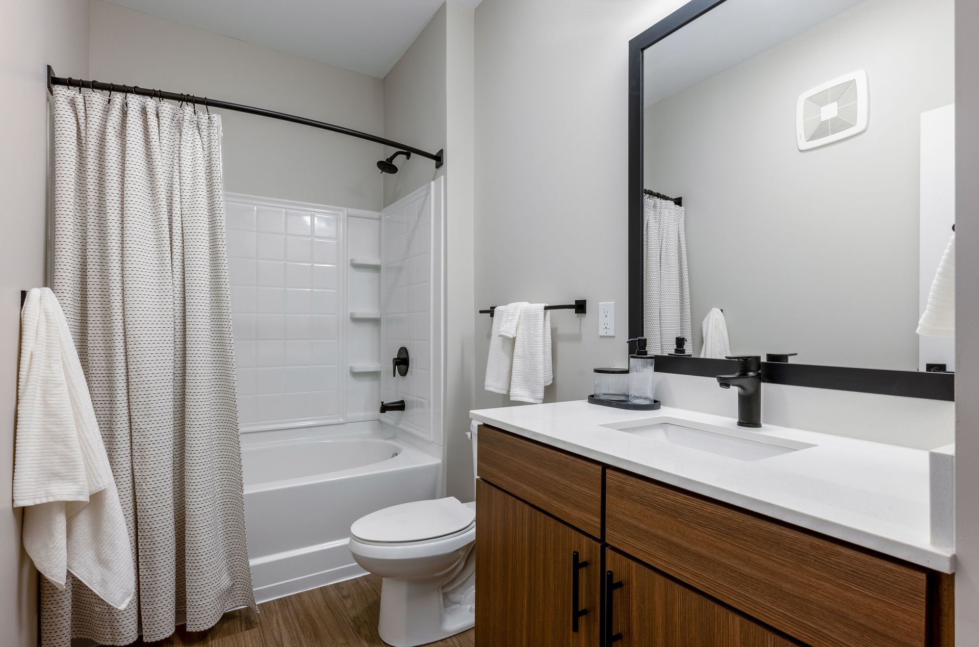 apartment bathroom at Federal Hill in Noblesville, IN.