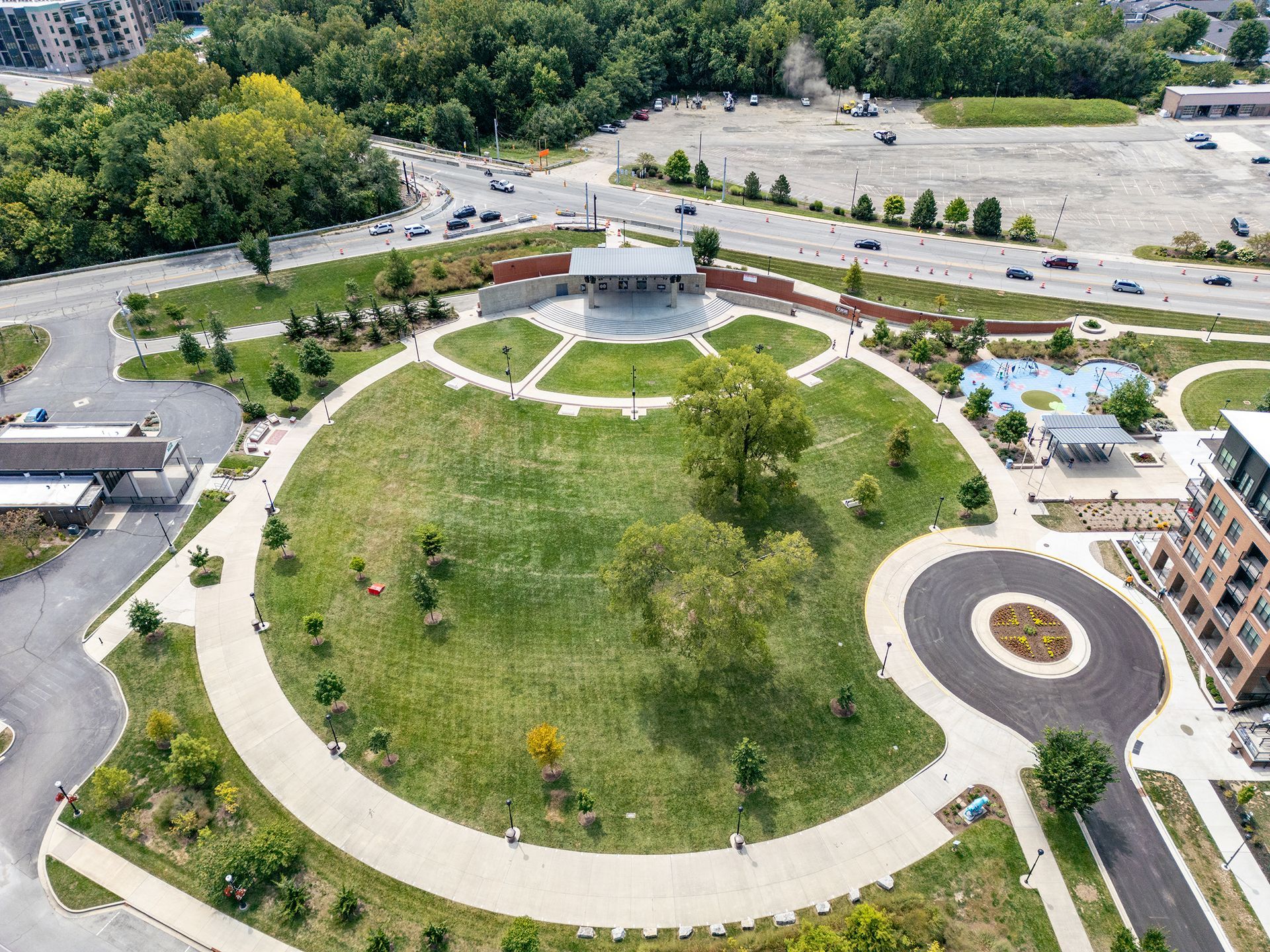 aerial view around Federal Hill apartment community in Noblesville, IN.