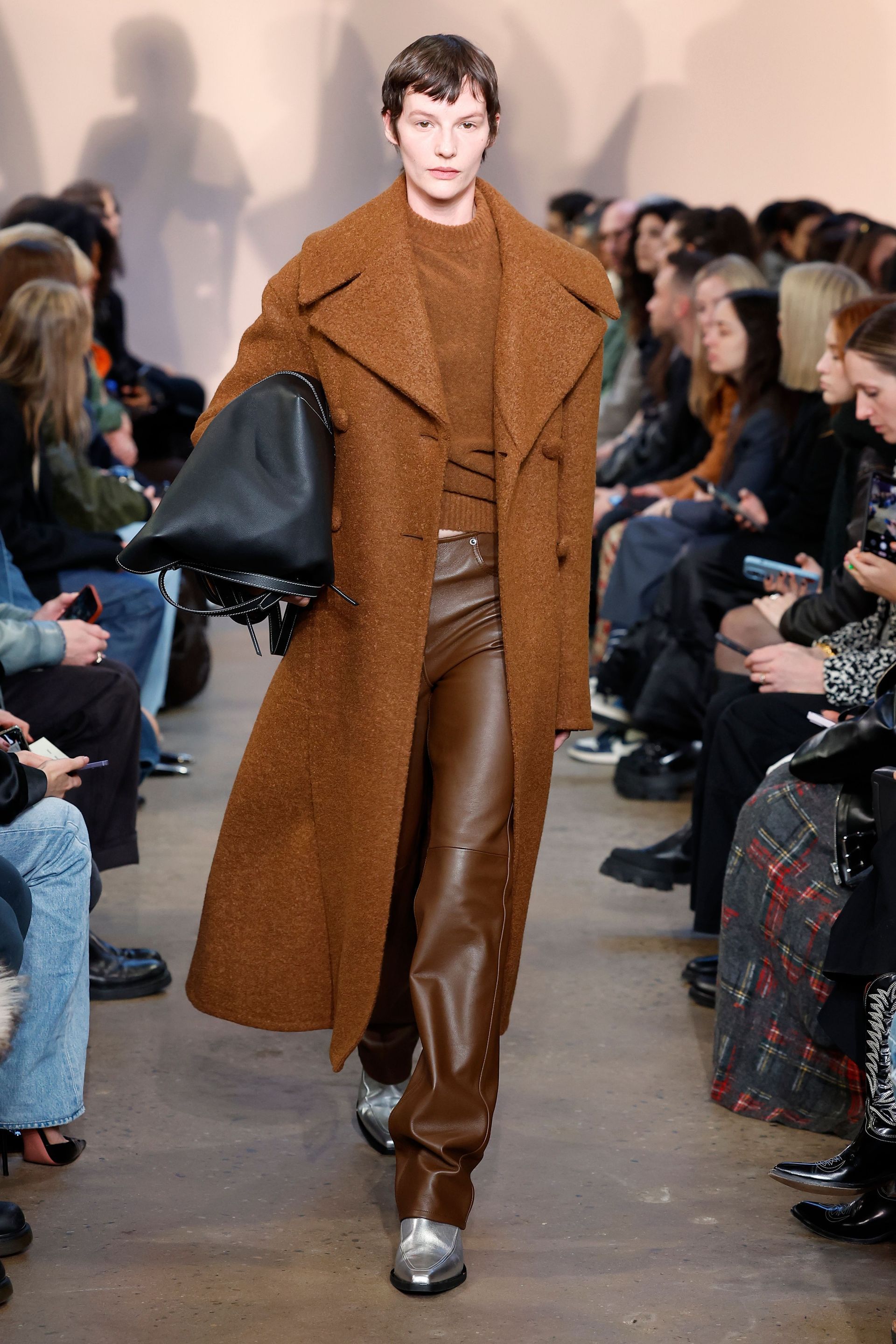 Prêt-à-porter 23-24 61