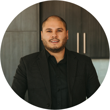 Bo Villanueva, Realtor