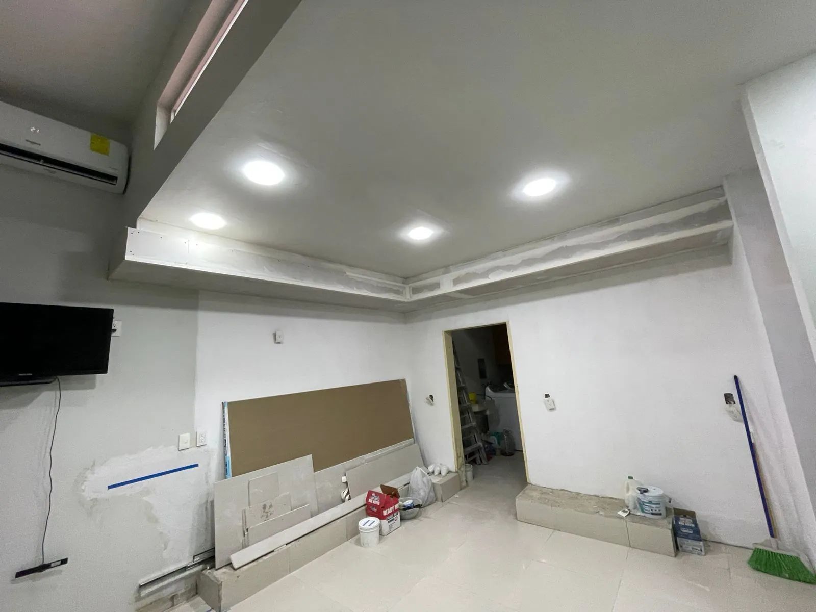 LIMPIEZA DE MUEBLES JR