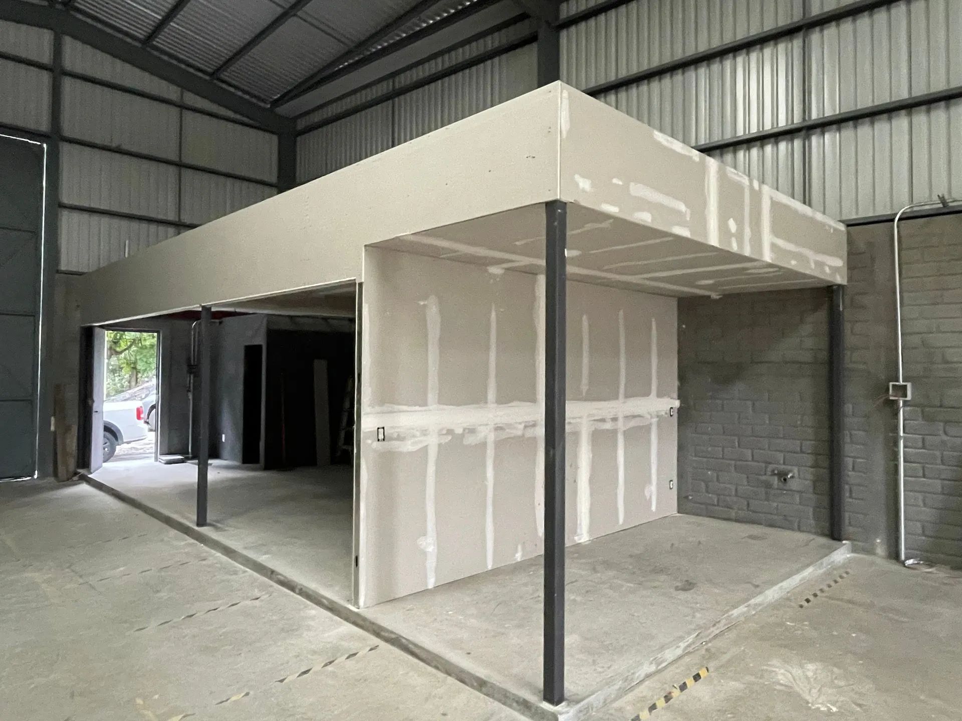 LIMPIEZA DE MUEBLES JR