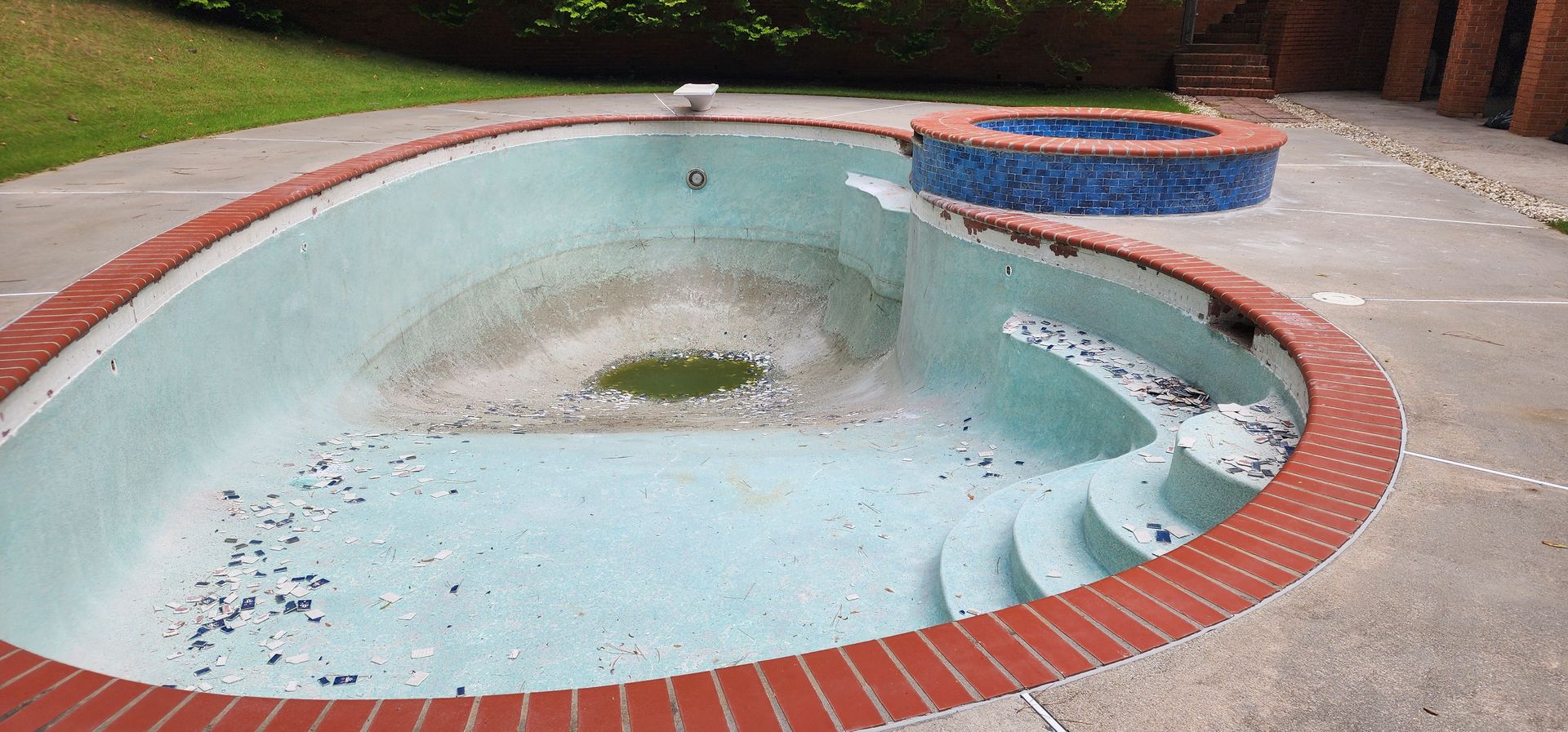 Pool Equipment Repair and Replacement