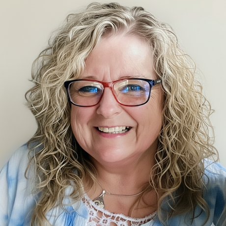 Joy Christoffersen - Stylist
