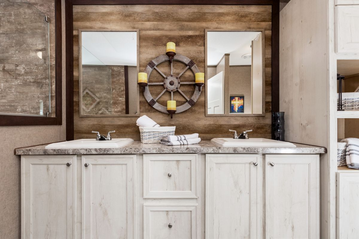 decor and accents in the jameson by buccaneer homes