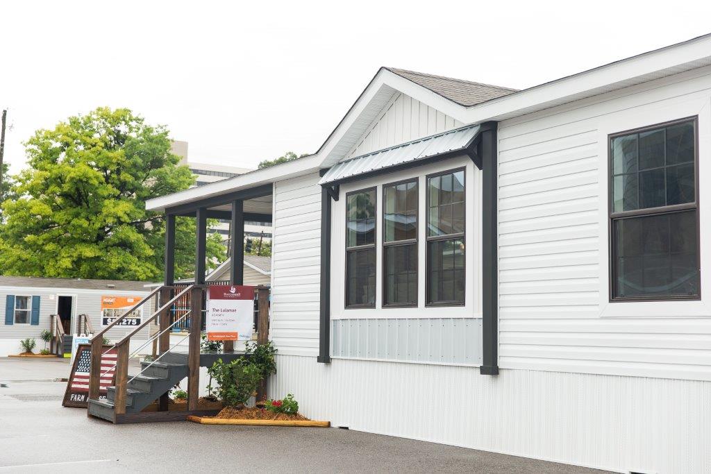 exterior of the lulamae by buccaneer homes