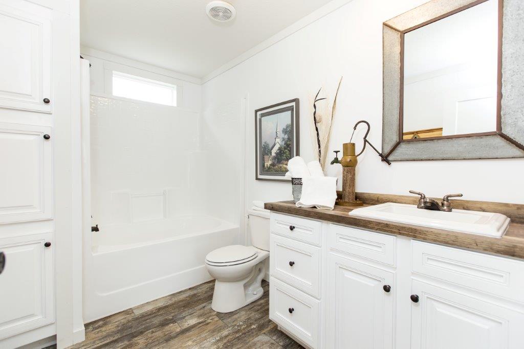 the lulamae bathroom