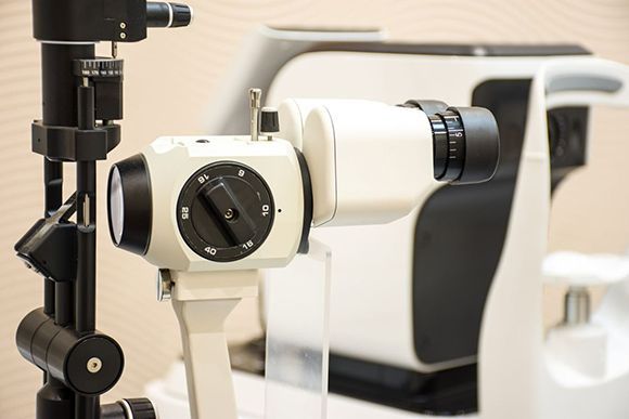 Diagnostic slit lamp — Munster, IN — Munster Eye Care Associates