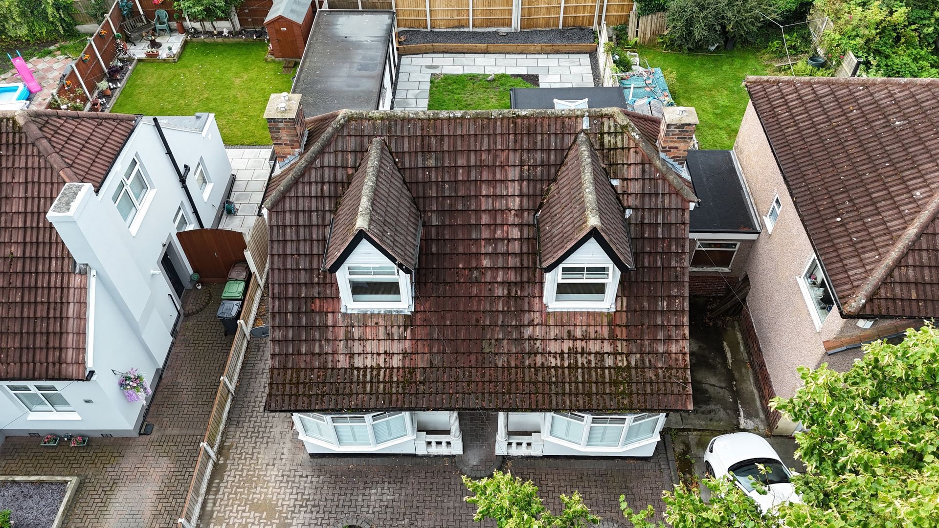 Before roof and gutter repair