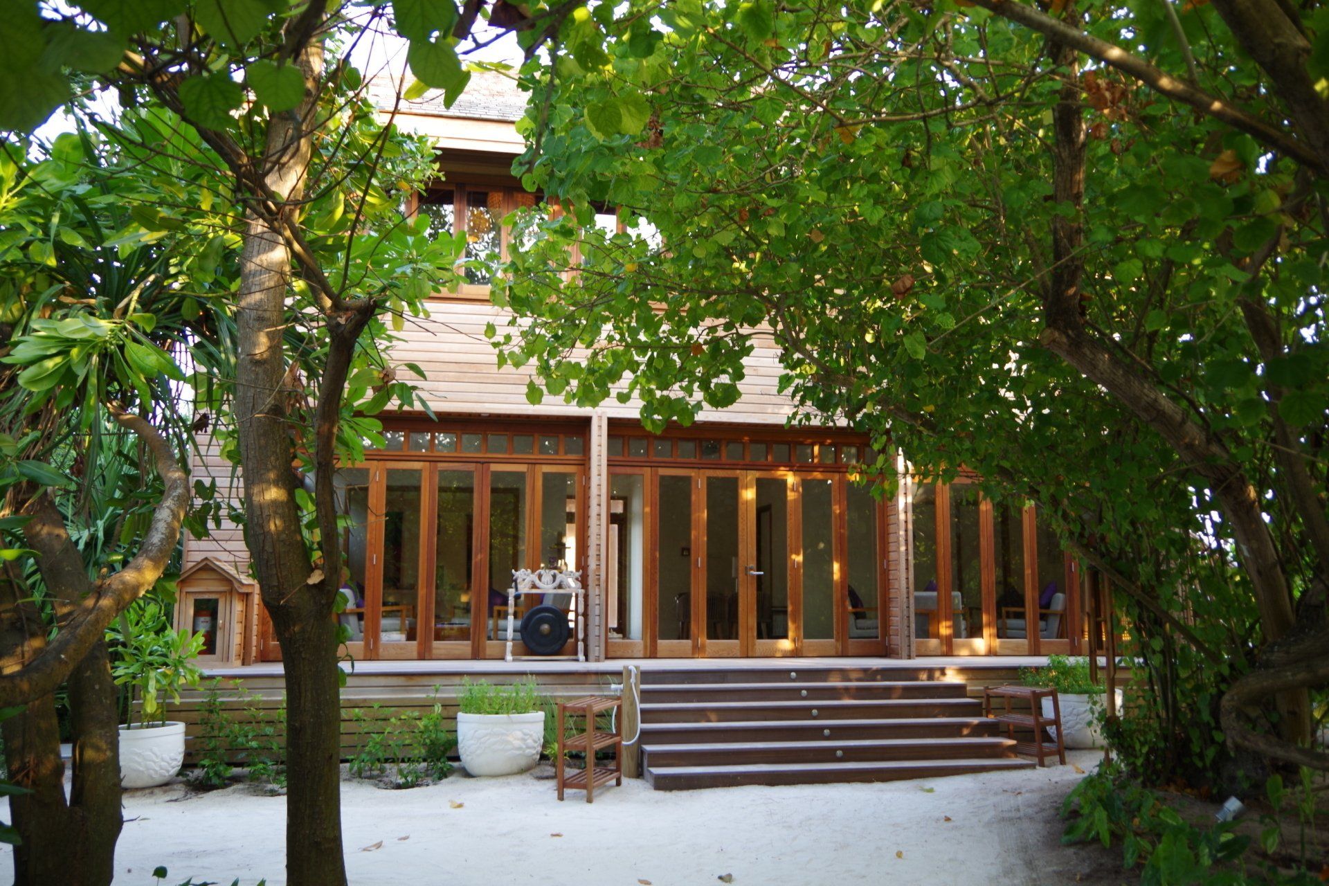 Flight Timbers Resort Contracts are suppliers of the highest quality buildings and products for the resort and kitset housing markets. We have access to significant supplies of sustainable Radiata Pine forestry.