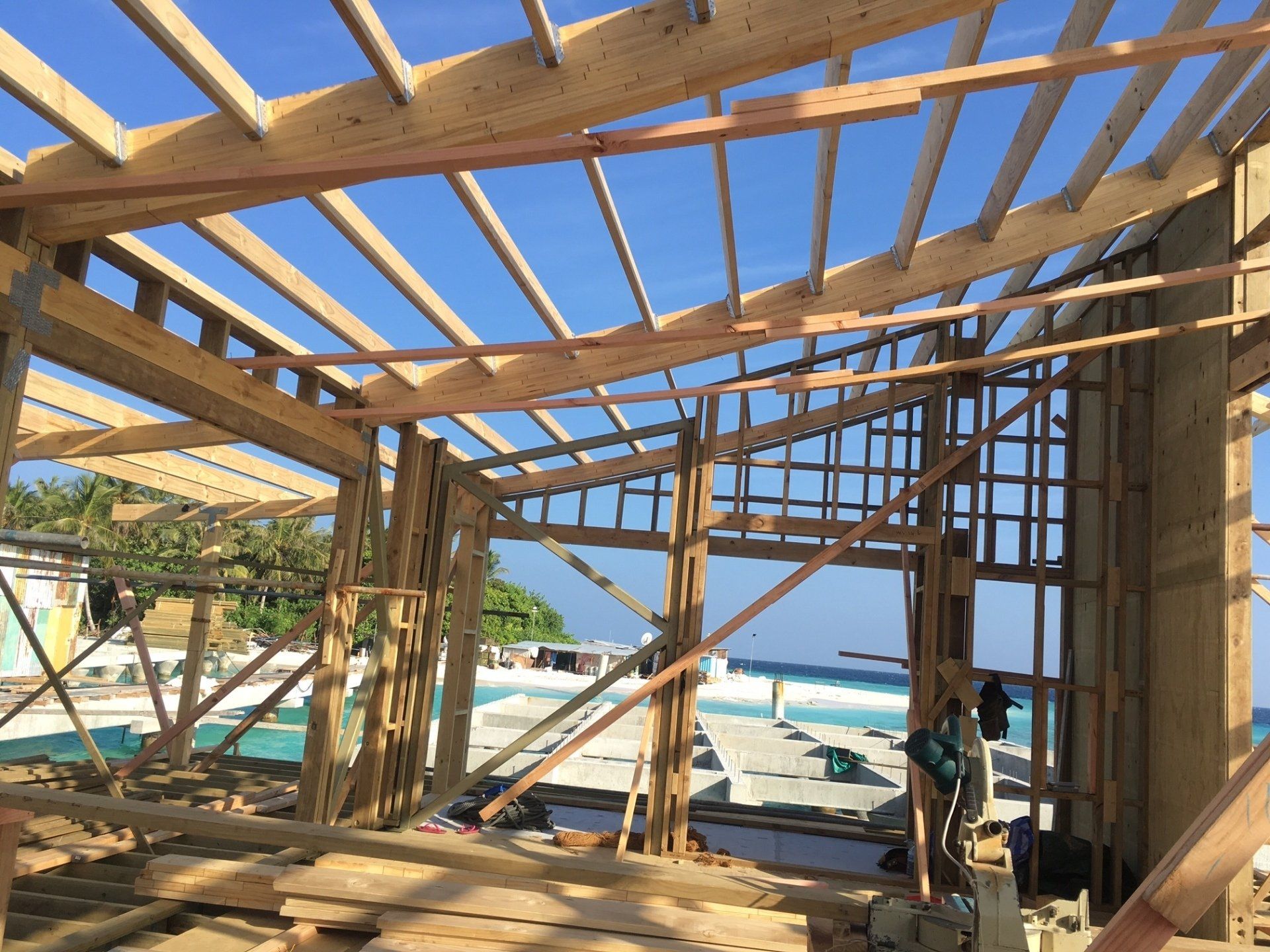 Flight Timbers Resort Contracts are suppliers of the highest quality buildings and products for the resort and kitset housing markets. We have access to significant supplies of sustainable Radiata Pine forestry.