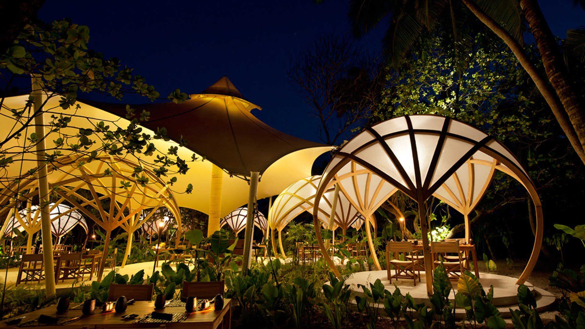 Flight Timbers Resort Contracts are suppliers of the highest quality buildings and products for the resort and kitset housing markets. We have access to significant supplies of sustainable Radiata Pine forestry.