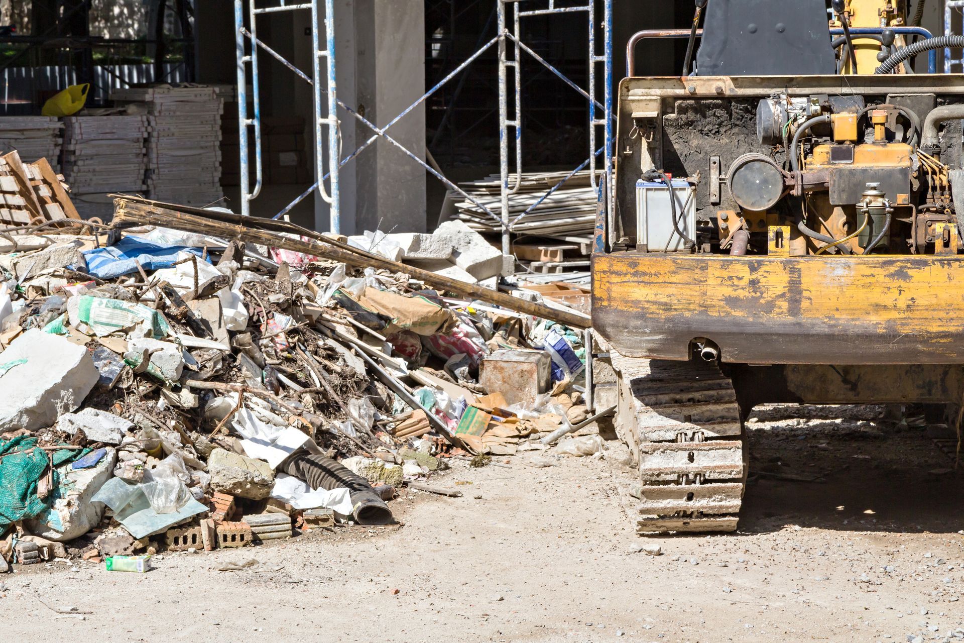 rifacimento strada in un incrocio