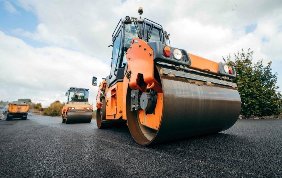 realizzazione di pavimentazione stradale