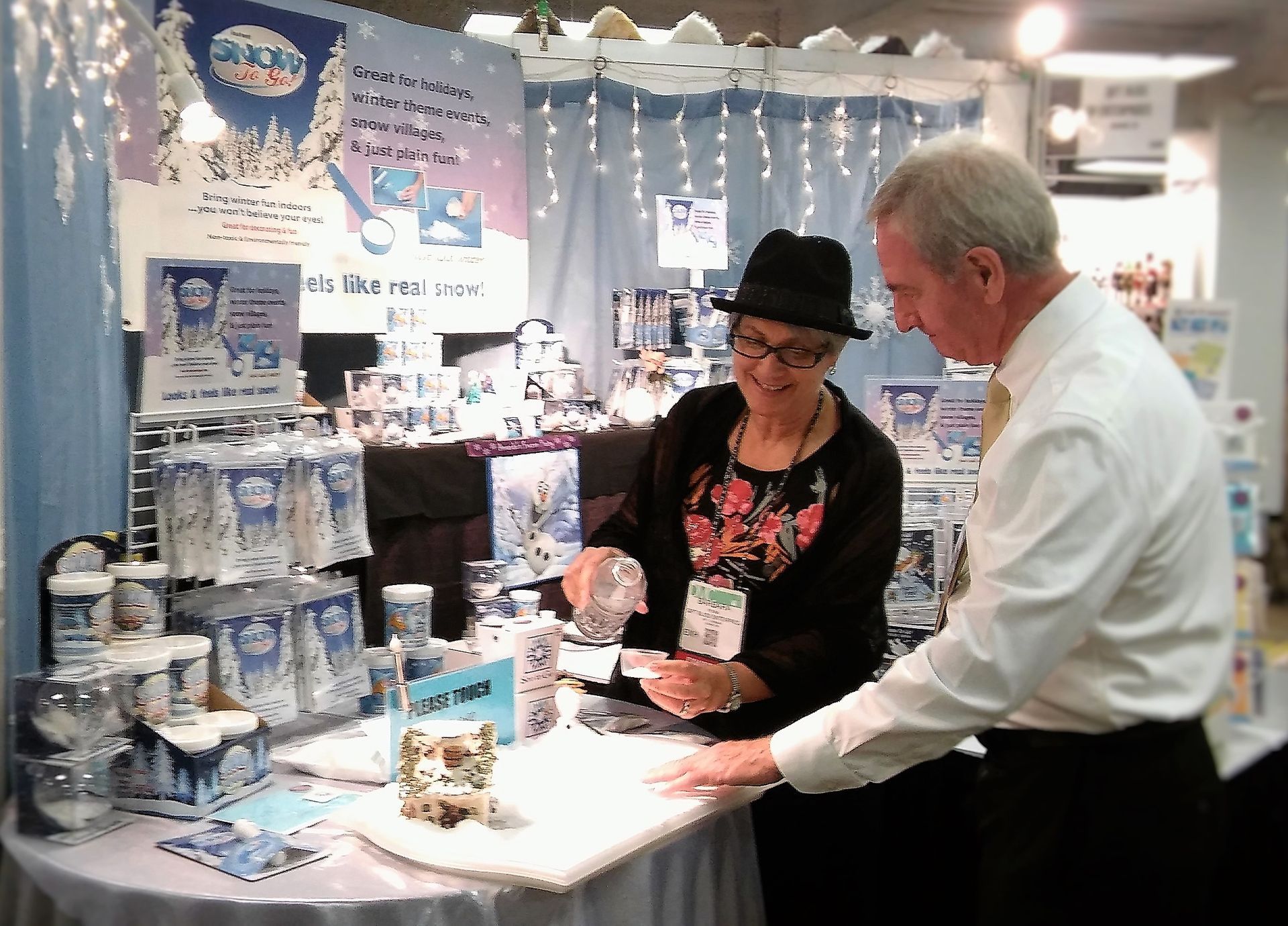 Artificial Snow Decoration