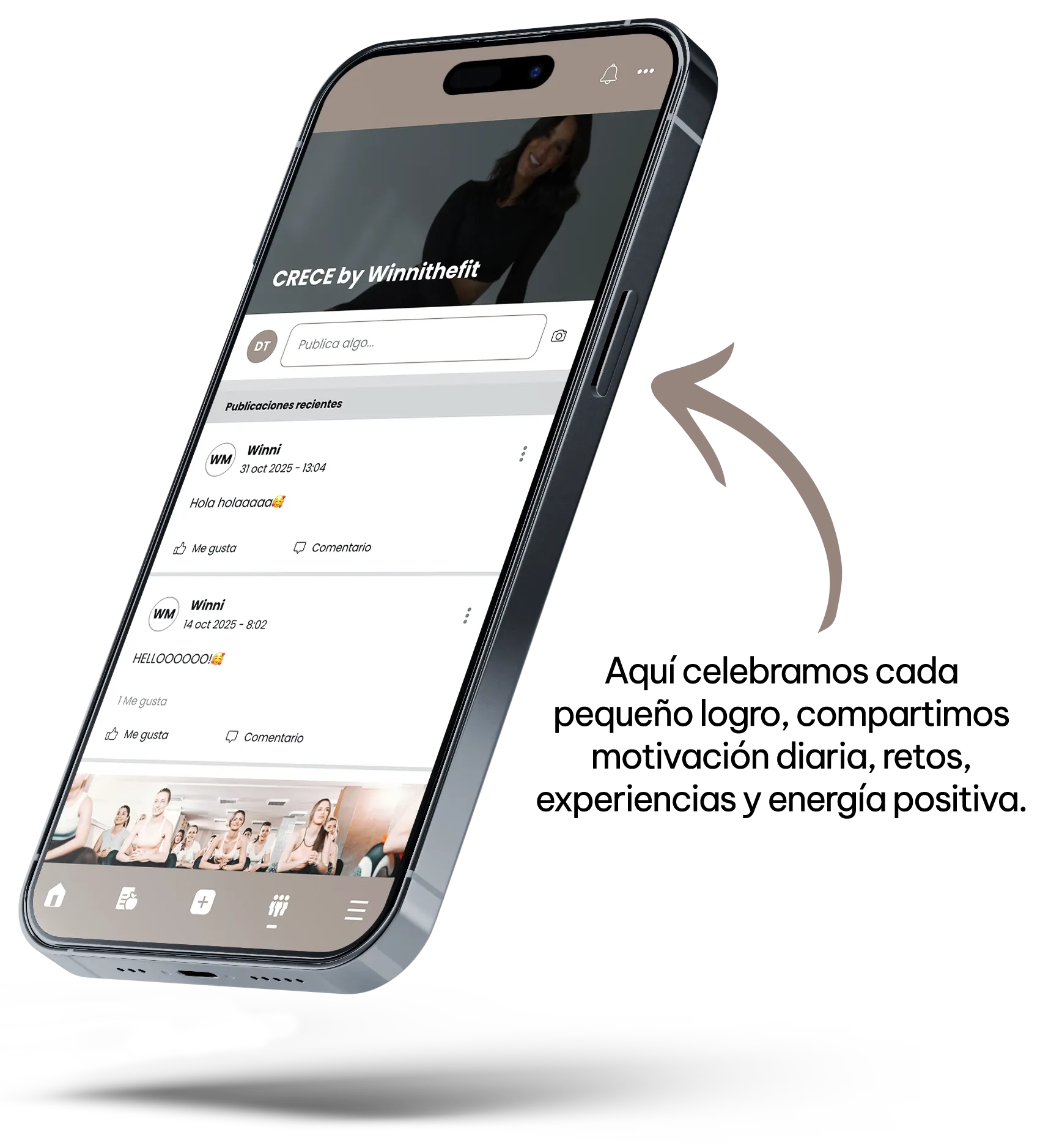 Smartphone showing an app interface with text, CRECE Planes de entrenamiento y nutrición