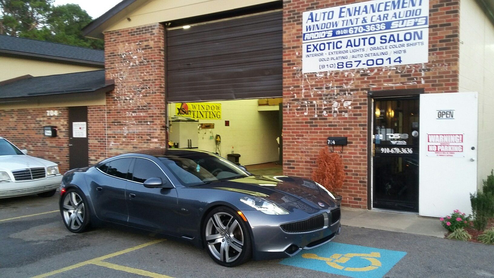 Gallery Window Tinting, Oracle Lighting, Headlight Restoration & Car