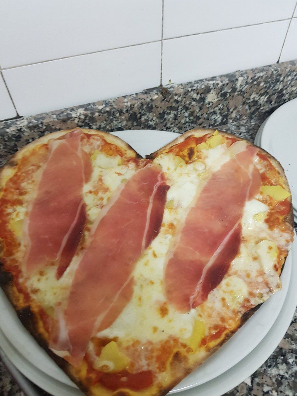 pizza bianca con prosciutto