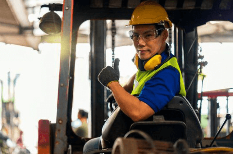 Forklift Dealer near Walkers Fruit Farm AH