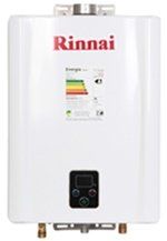 Aquecedor de água a gás Rinnai modelo reu E210 fehb atende duas duchas simultaneamente.