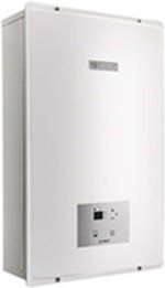 Aquecedor de água a gás Bosch atende duas duchas simultaneamente.