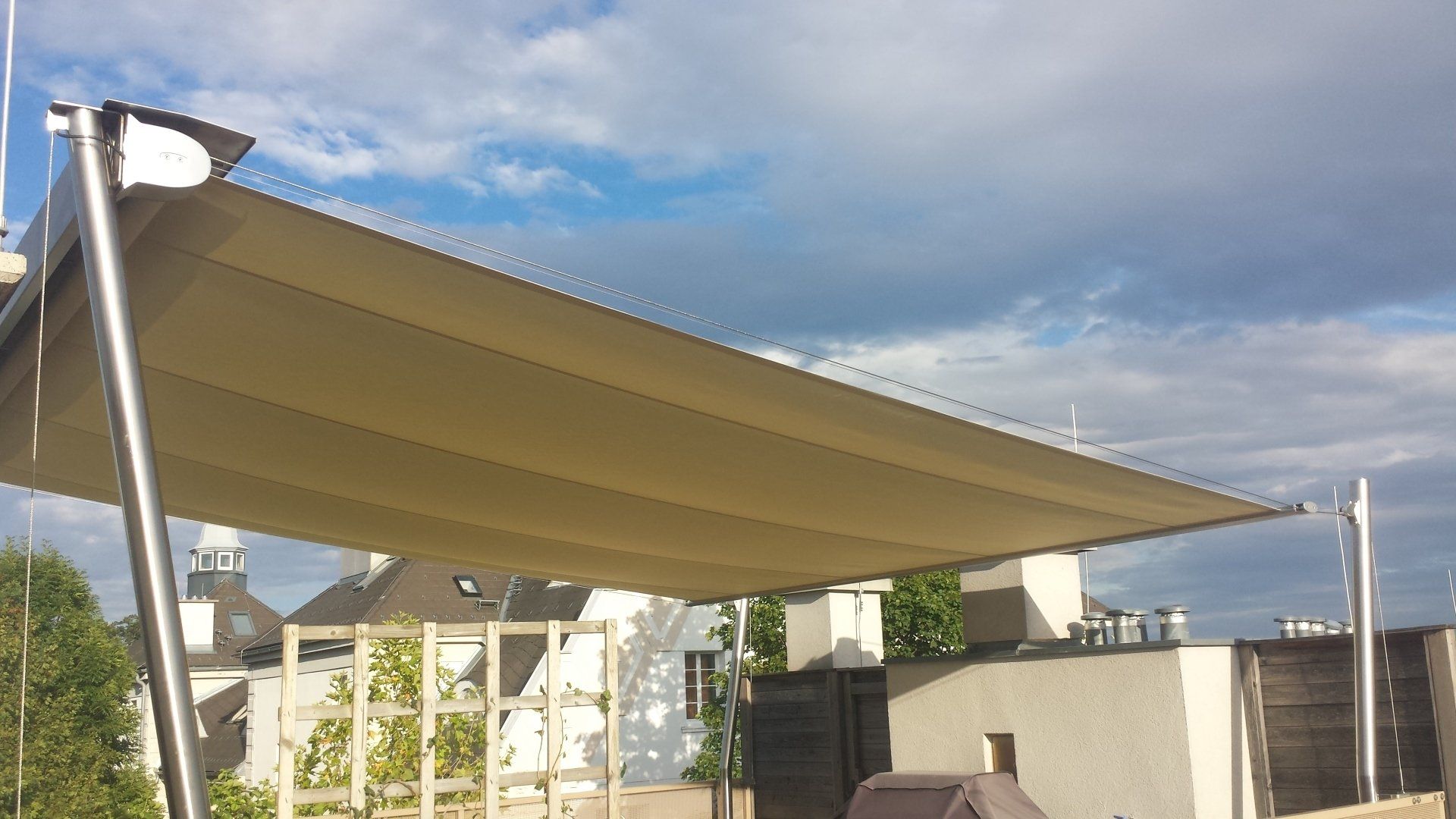 KM Technik für Sonnenschutz, Sonnensegel