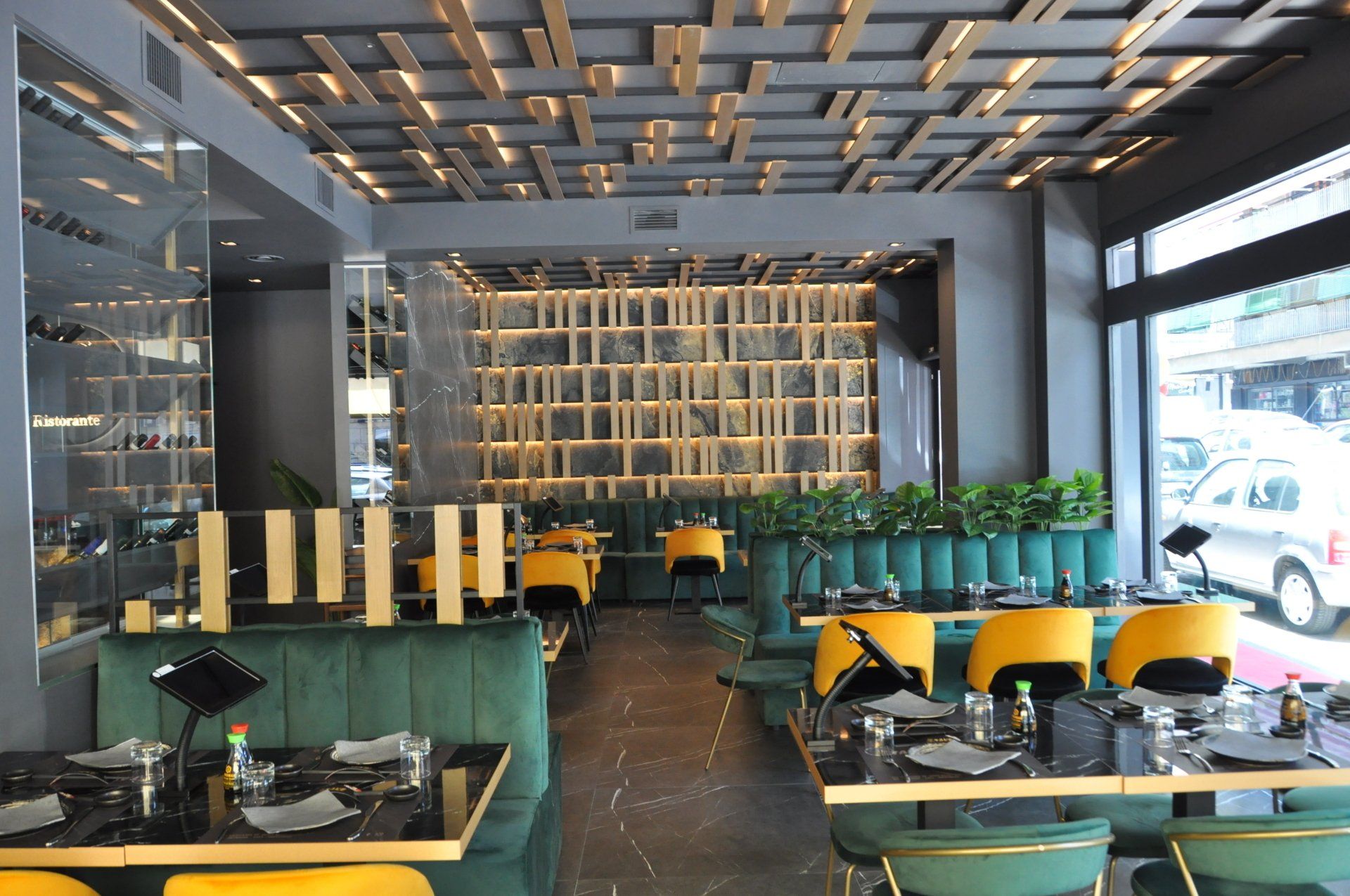 ristorante take interni