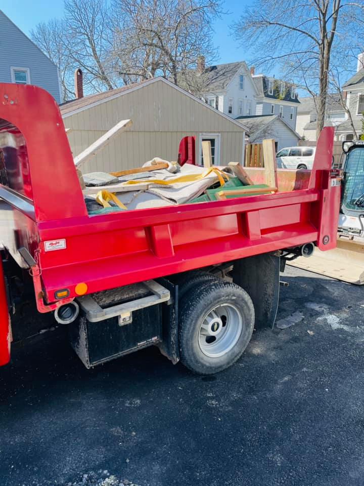 Full Service Junk Removal, Junk Removal Services in in Portland Maine and surrounding areas, Junk Removal, Junk Hauling