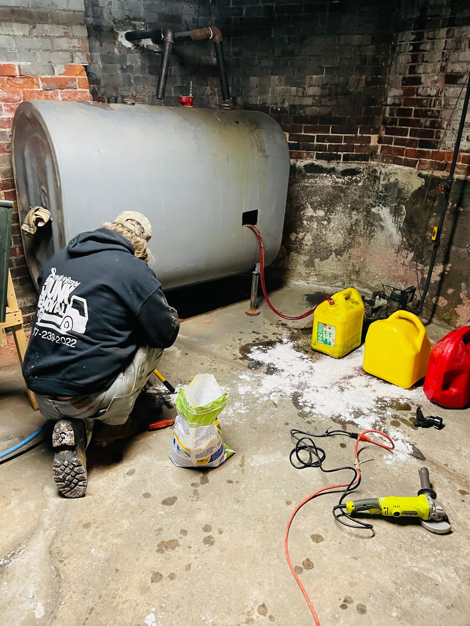 removing and old water tank