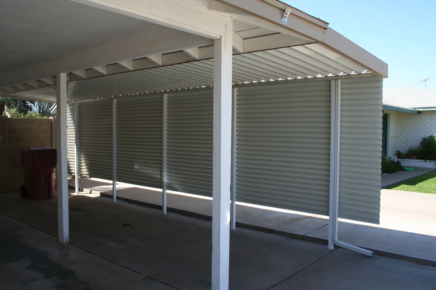 Beautiful Mesa home enhanced with a custom patio cover by Southwest Patio, blending seamlessly with Arizona's landscape.