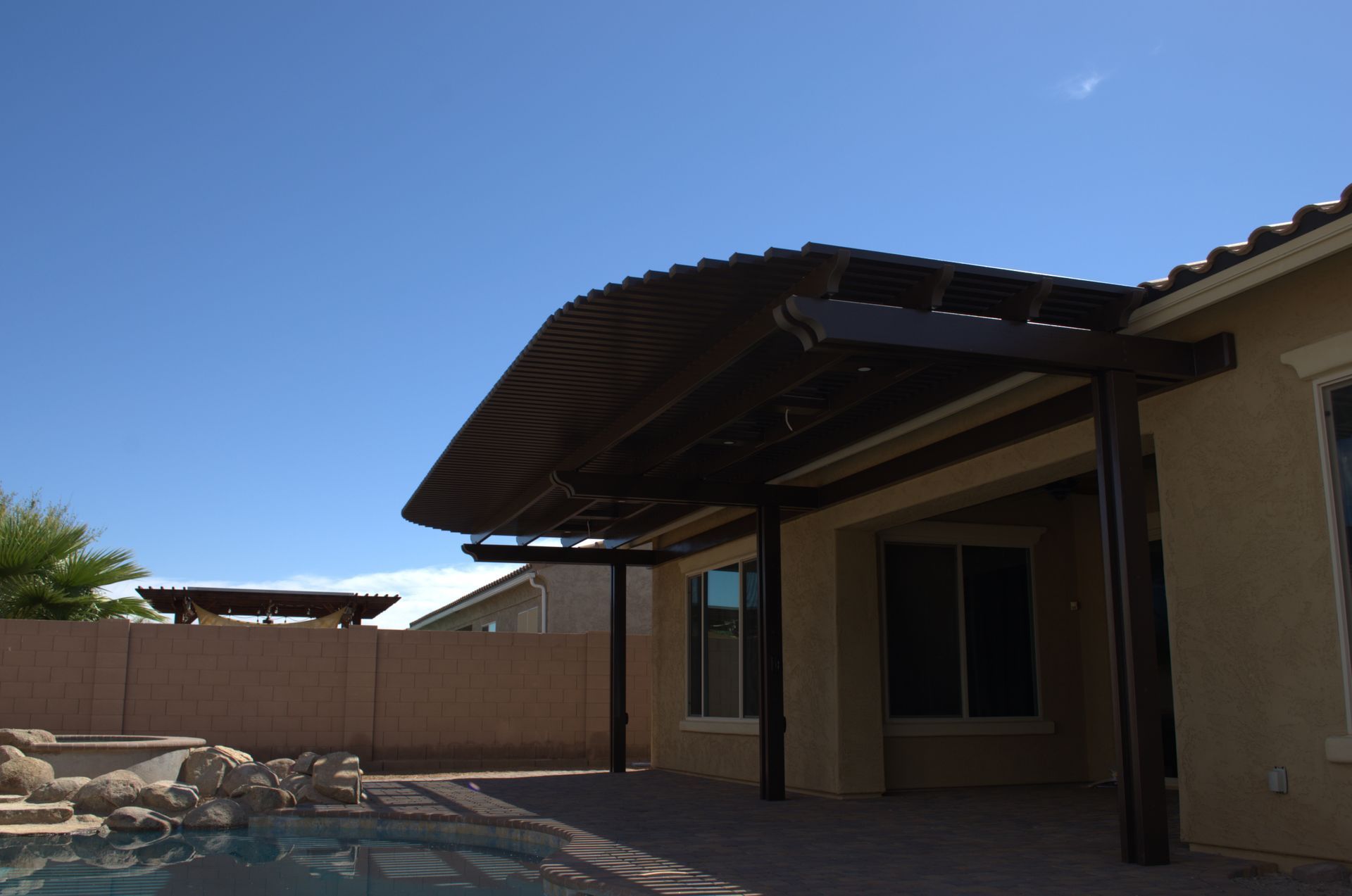 residential-Cantilever-Patio-Cover-installation-Surprise-az