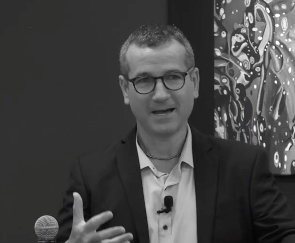 Javier Corrales┃Autocracy Rising