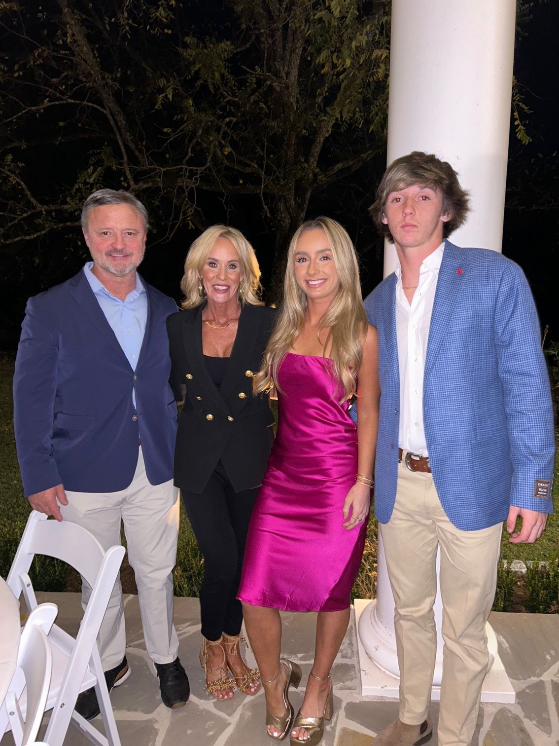 photo of Dr. Carter with family