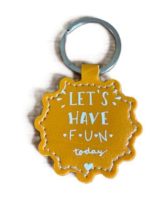 Sleutelhanger geel van PU leer, Let's have fun today