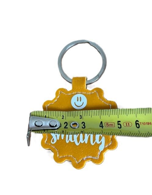 Sleutelhanger rood van PU leer, Keep smiling