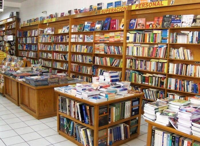 LIBRERÍA KOSMOS	