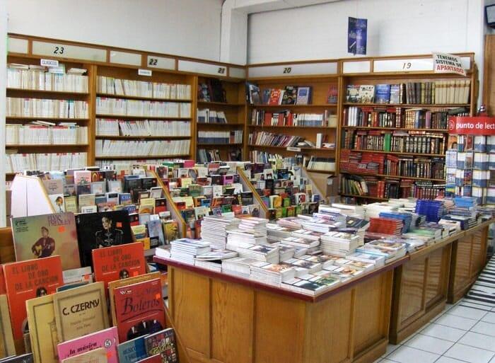 LIBRERÍA KOSMOS	