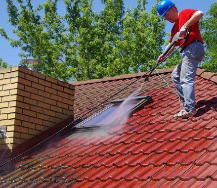 mantenimiento y limpieza de tejados, cubiertas, fachadas y terrazas en leon