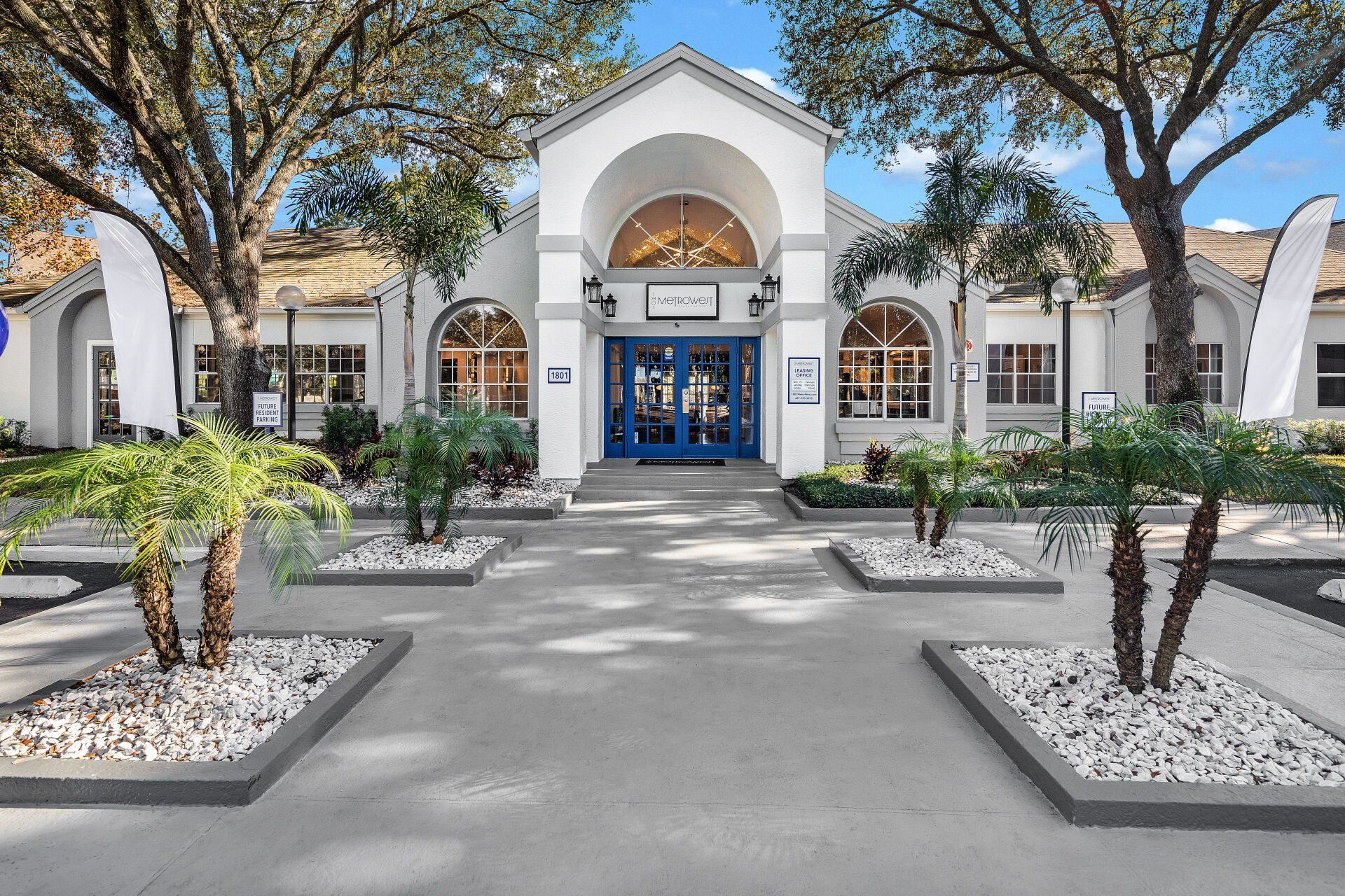 1801 MetroWest exterior community photo - Orlando, FL