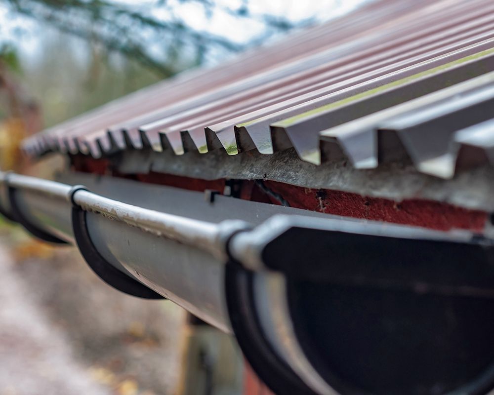 Roof Gutter — Akron, OH — Troyer Roofing & Construction