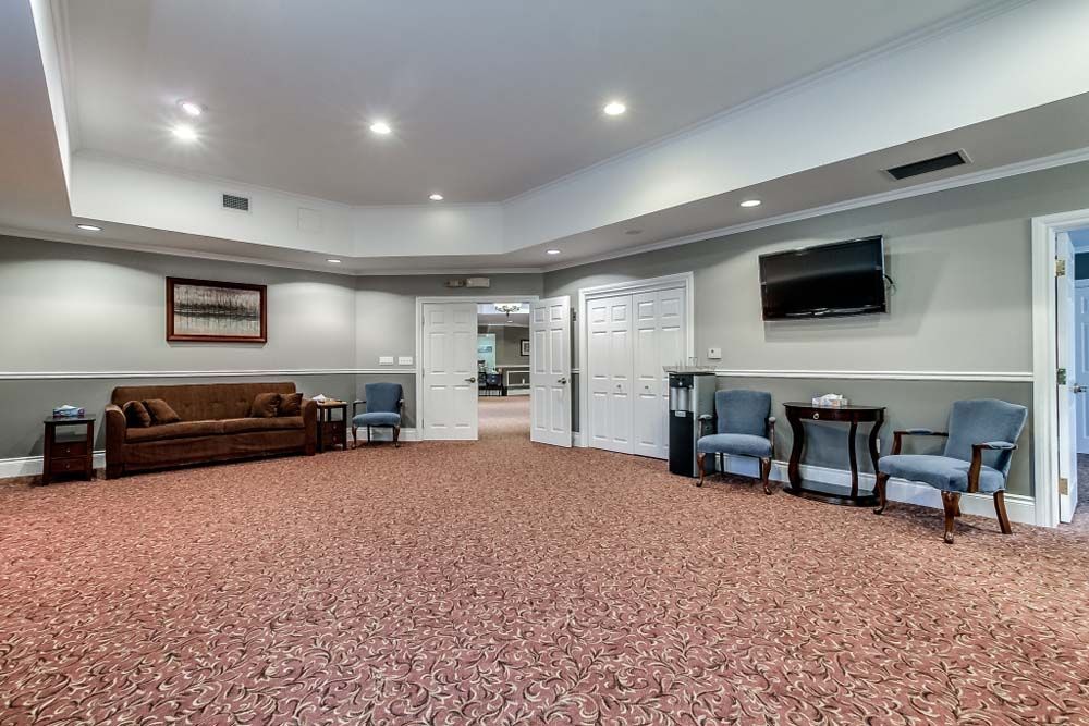 Brock & Visser Funeral Home Burial and Cremation Services Ltd. Woodstock Chapel