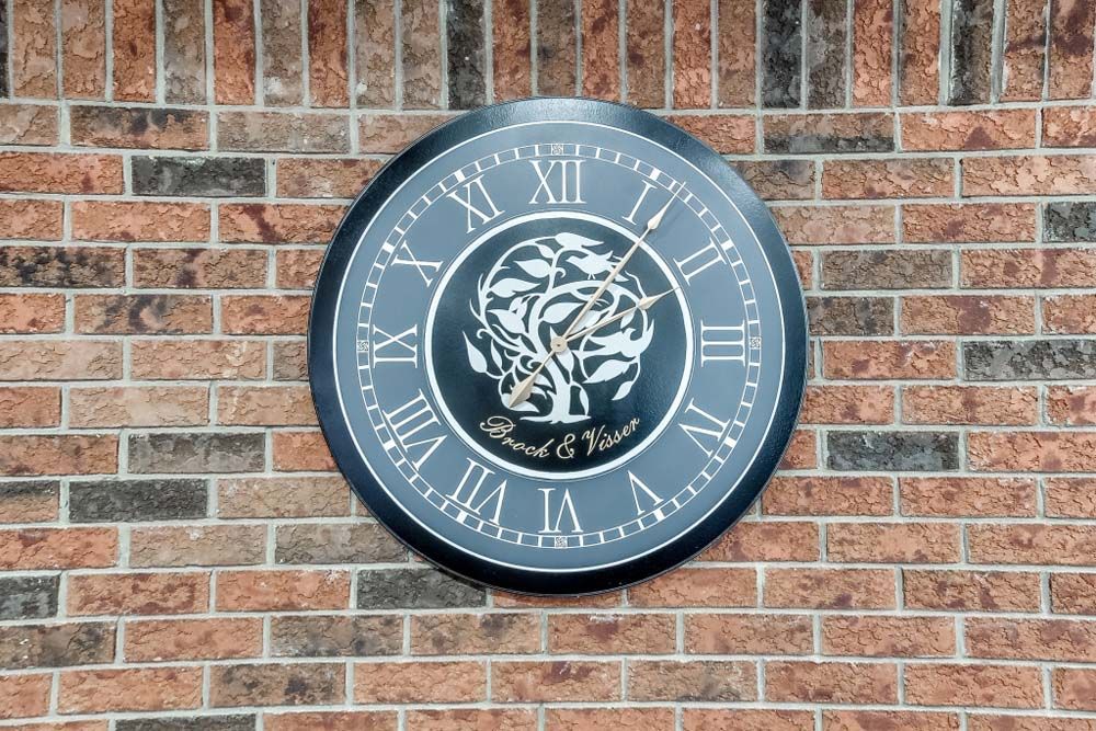 Brock & Visser Funeral Home Burial and Cremation Services Ltd. Woodstock Chapel