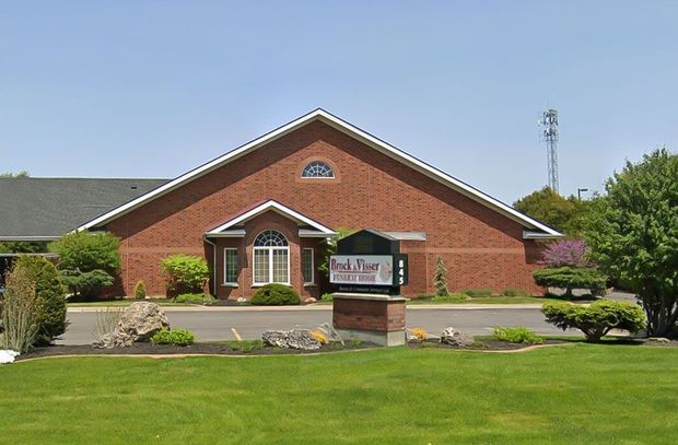 Brock & Visser Funeral Home
Burial & Cremation Services Ltd. Woodstock Location