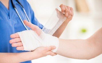 fracture and trauma - sports medicine and orthopedic surgery service in cody, WY