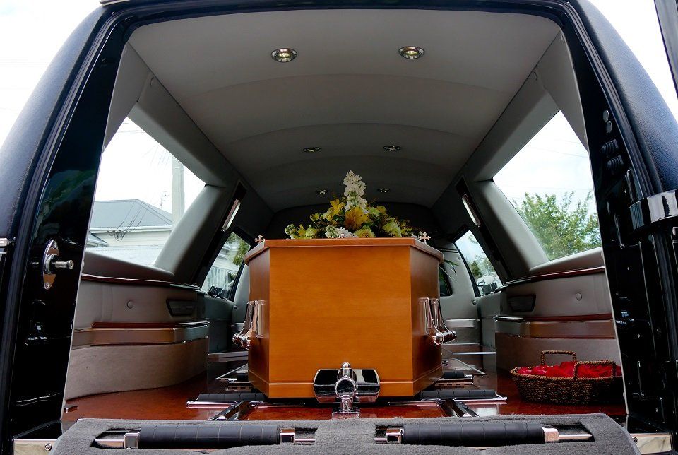 trasporto di un cofano funebre