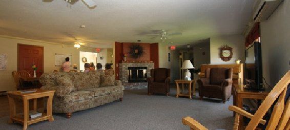 Large Room — Shawano, WI — Oakhaven Assisted Living