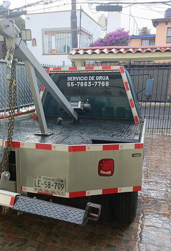 GRÚAS CHAVERO
