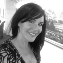 Esther Esquenazi Photo