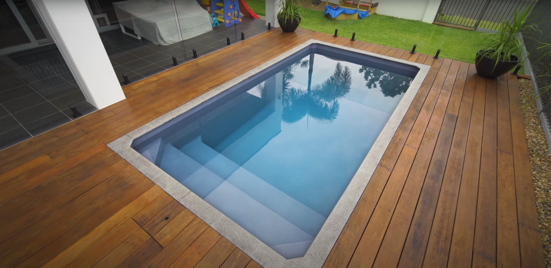 Composite Wood Pool Deck | Composite Pool Deck Builder | Composite Patio Builder