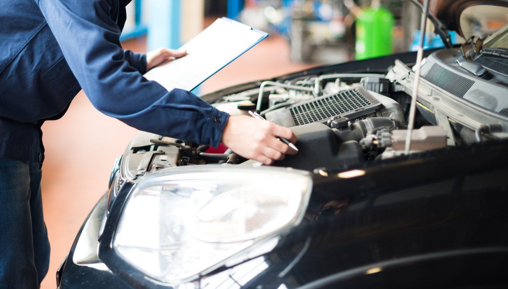 A person with a peace sign on their hand | Sydney, NSW | Autocure Mobile Mechanics